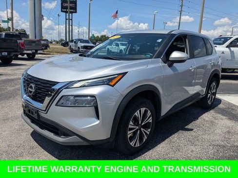 Used 2023 Nissan Rogue SV FWD image 9