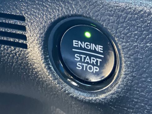 Used 2023 Ford Ranger Lariat image 36