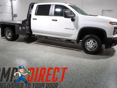 Used 2024 Chevrolet Silverado 3500 W/T w/ WT Convenience Package AWD/4WD image 6