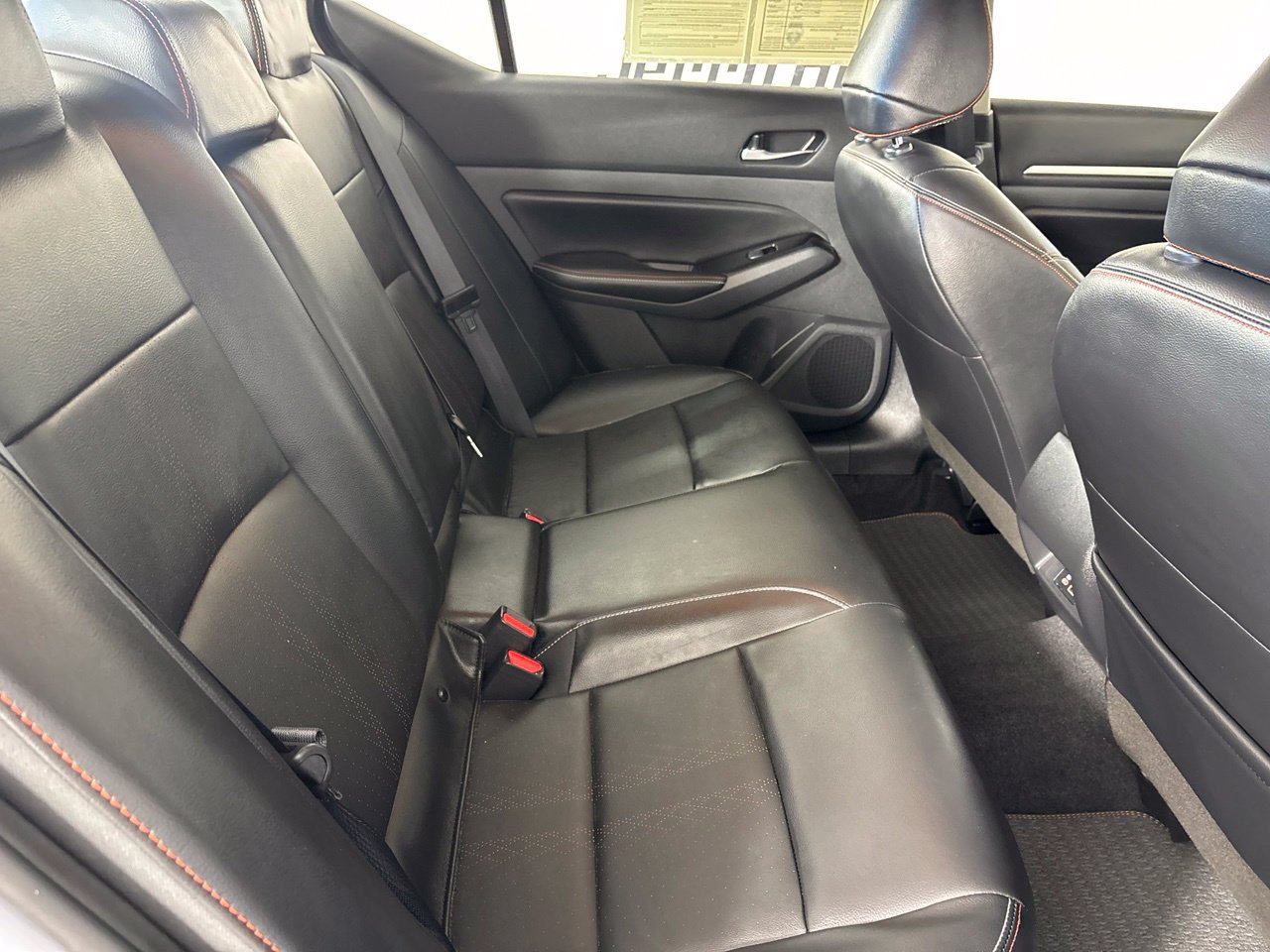 Used 2024 Nissan Altima 2.5 SR w/ SR Premium Package AWD/4WD image 30