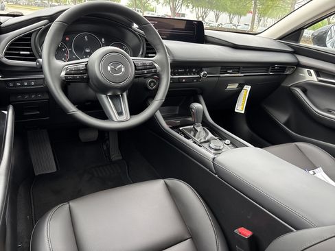 New 2026 MAZDA MAZDA3 2.5 Turbo Sedan w/Premium Plus image 16