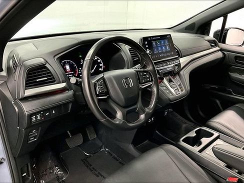 Used 2025 Honda Odyssey Sport-L image 16