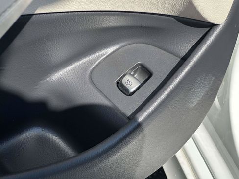 Used 2021 Mercedes-Benz E 350 4MATIC Sedan image 15