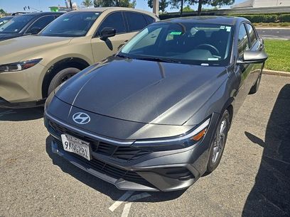 Used 2024 Hyundai Elantra SEL