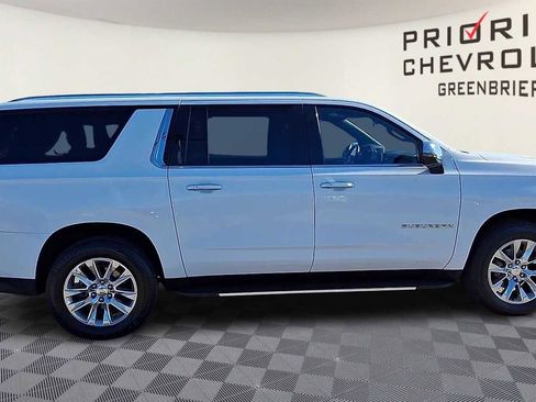 Certified 2023 Chevrolet Suburban Premier image 9