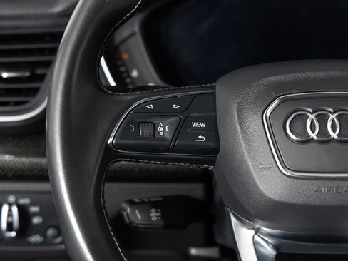 Used 2018 Audi SQ5 Premium Plus w/ Navigation Package image 29