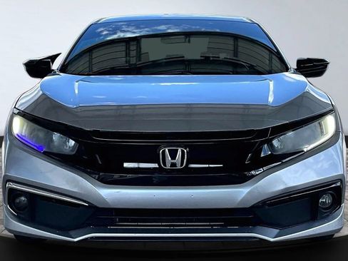Used 2019 Honda Civic Sport image 2