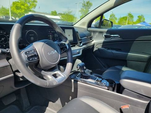 Certified 2024 Kia Sportage SX AWD/4WD image 12