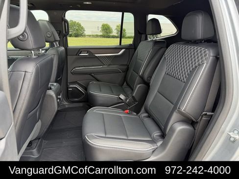 New 2026 GMC Acadia Denali w/ Super Cruise Package FWD image 27