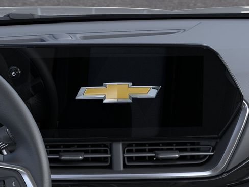 New 2026 Chevrolet Trax ACTIV FWD image 20