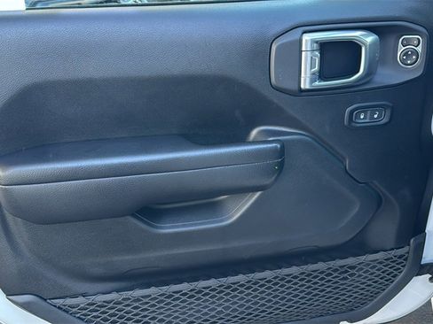 Used 2021 Jeep Wrangler Unlimited Sport image 20