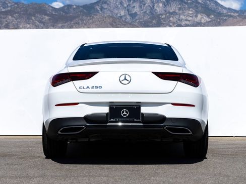 Used 2023 Mercedes-Benz CLA 250 image 9