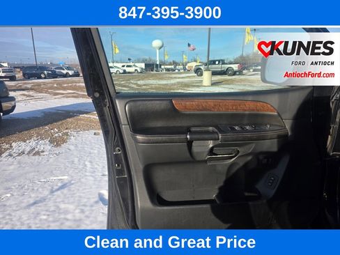 Used 2013 Nissan Armada Platinum image 13