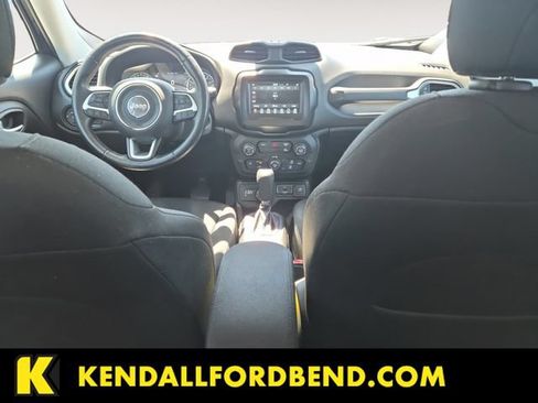 Used 2021 Jeep Renegade Latitude w/ Convenience Group AWD/4WD image 10