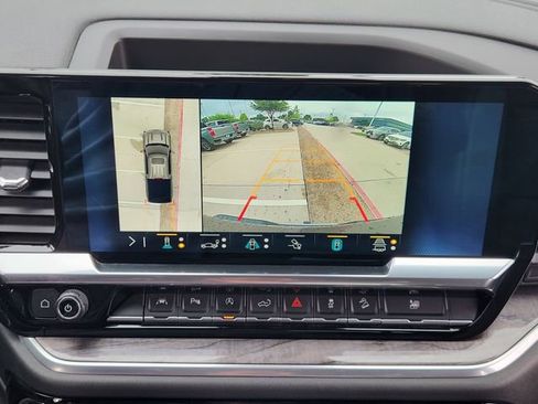 Certified 2022 Chevrolet Silverado 1500 LTZ AWD/4WD image 13