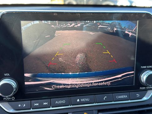 Used 2019 Nissan Altima 2.5 SR w/ SR Premium Package image 14