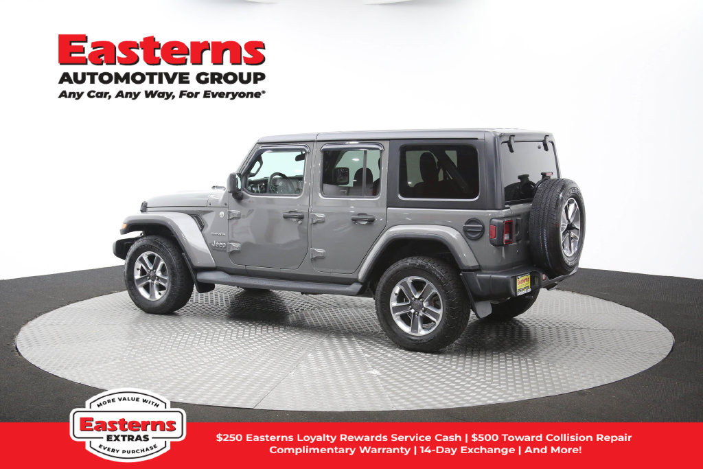 Used 2018 Jeep Wrangler Unlimited Sahara AWD/4WD image 62