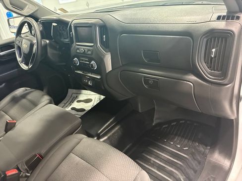 Used 2022 Chevrolet Silverado 1500 W/T w/ WT Convenience Package AWD/4WD image 28
