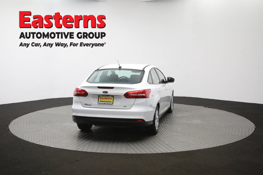 Used 2018 Ford Focus SE w/ Cold Weather Package FWD image 38