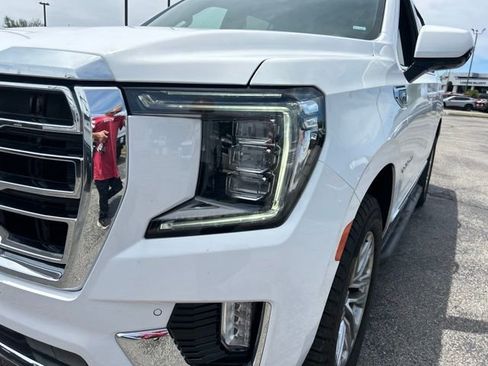 Used 2024 GMC Yukon SLT AWD/4WD image 9