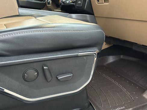 Used 2024 Ford F350 Lariat w/ Lariat Ultimate Package image 25