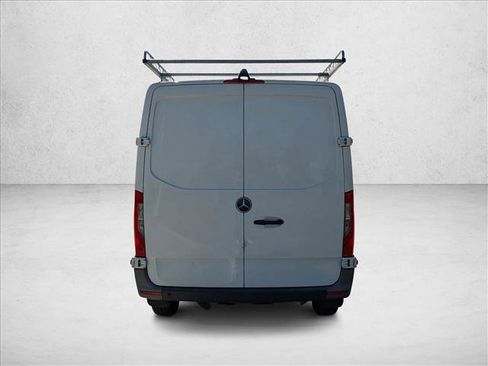 Used 2021 Mercedes-Benz Sprinter 2500 image 5