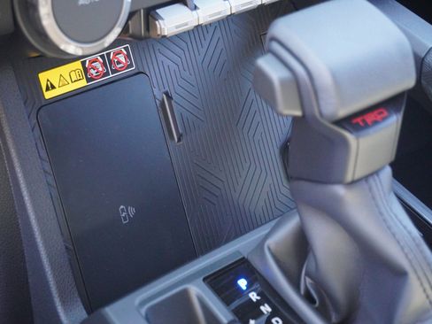 New 2025 Toyota 4Runner TRD Off-Road Premium image 27