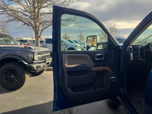 Used 2018 Chevrolet Silverado 1500 LTZ w/ Max Trailering Package image 13