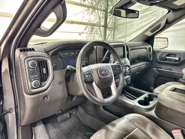 Used 2019 GMC Sierra 1500 SLT w/ SLT Premium Plus Package AWD/4WD image 10
