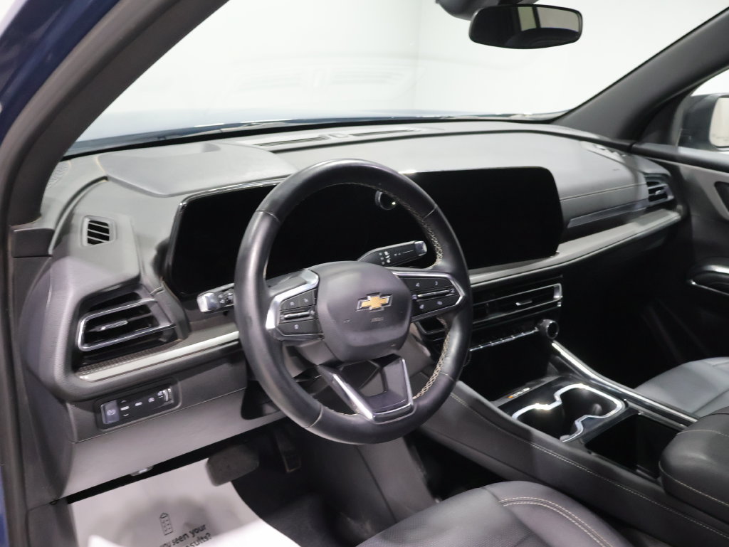 Used 2026 Chevrolet Traverse LT AWD/4WD image 13