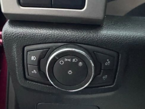 Used 2016 Ford F150 Lariat w/ Equipment Group 502A Luxury image 22