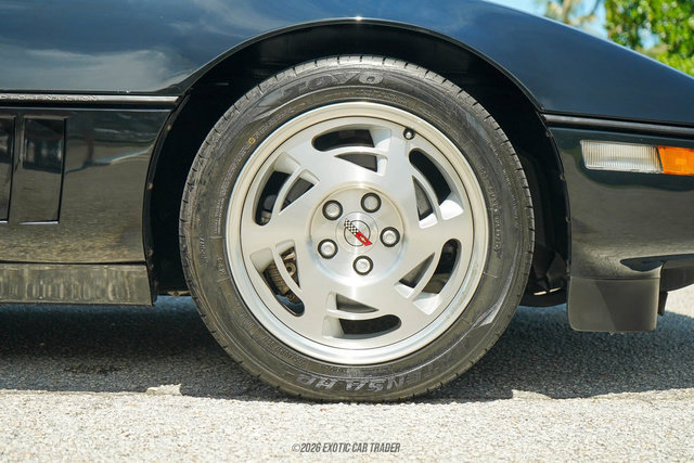 Used 1990 Chevrolet Corvette ZR-1 RWD image 78