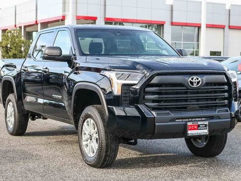 New 2026 Toyota Tundra SR5 image 3