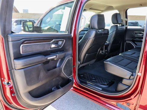 Used 2022 RAM 1500 Laramie image 24