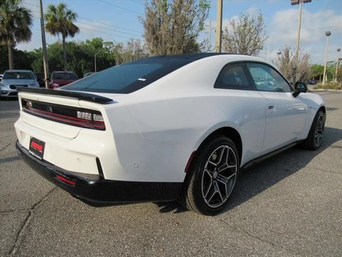 New 2026 Dodge Charger R/T AWD/4WD image 6