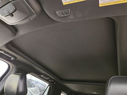 Used 2024 Lincoln Navigator L 4WD image 17