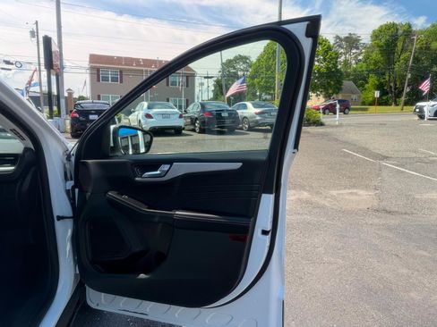 Used 2022 Ford Escape SEL AWD/4WD image 22