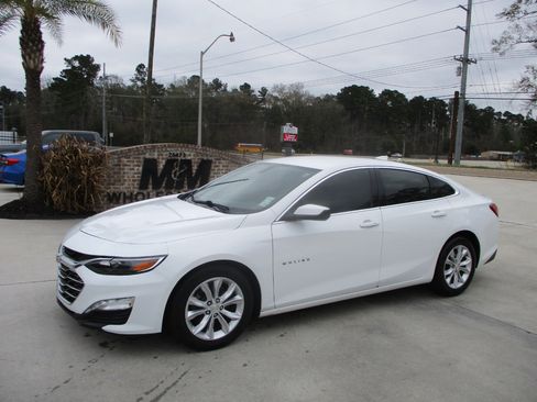 Used 2021 Chevrolet Malibu LT image 21