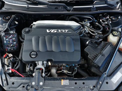 Used 2013 Chevrolet Impala LTZ FWD image 12