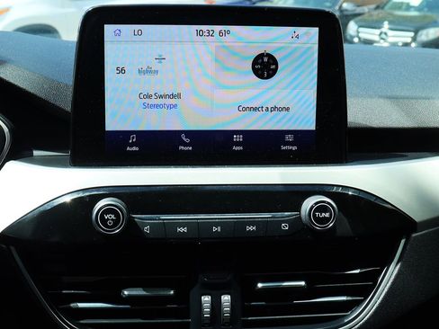 Used 2020 Ford Escape SE image 46