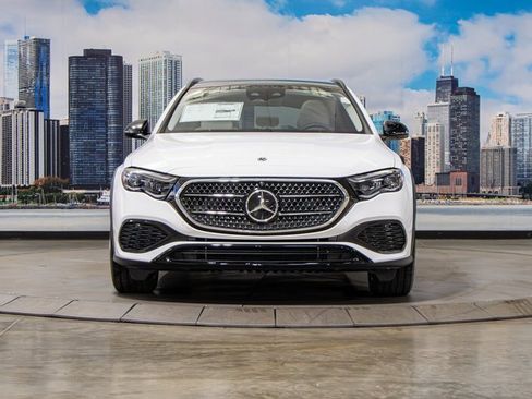 Certified 2025 Mercedes-Benz E 450 4MATIC All-Terrain Wagon image 3