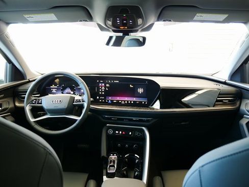 New 2025 Audi Q5 Premium Plus image 18