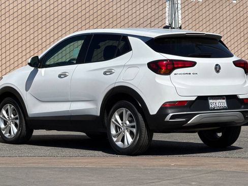 Certified 2023 Buick Encore GX Preferred w/ Cold Weather Comfort Package FWD image 6