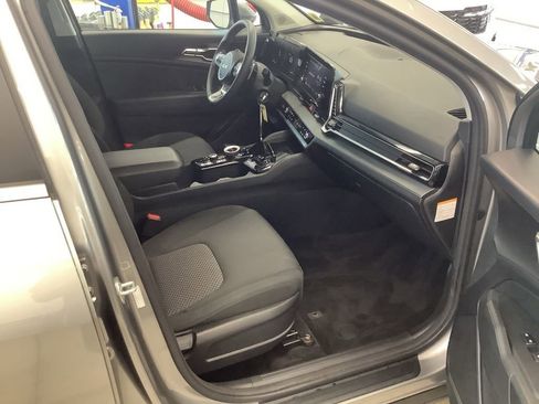 Certified 2023 Kia Sportage LX AWD/4WD image 13