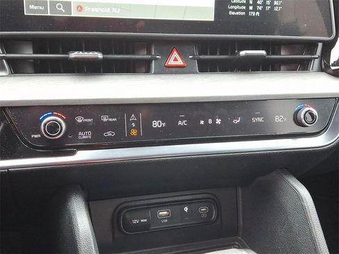 Certified 2023 Kia Sportage X-Line image 13