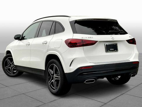 New 2026 Mercedes-Benz GLA 250 4MATIC image 16