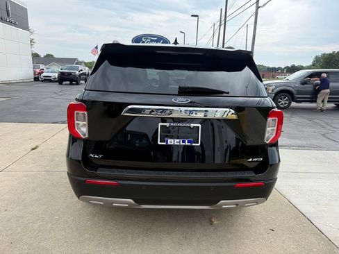 Certified 2023 Ford Explorer XLT w/ Equipment Group 202A AWD/4WD image 10