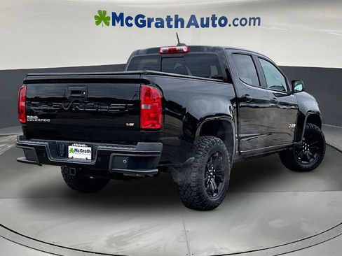 Used 2021 Chevrolet Colorado Z71 w/ Z71 Midnight Edition AWD/4WD image 7