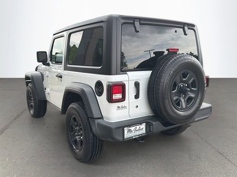 Used 2023 Jeep Wrangler Sport AWD/4WD image 6