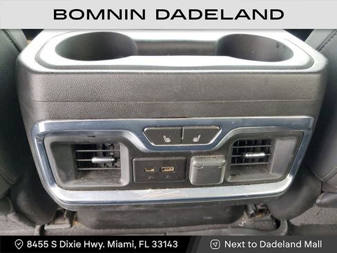 Used 2022 Chevrolet Silverado 3500 High Country image 11
